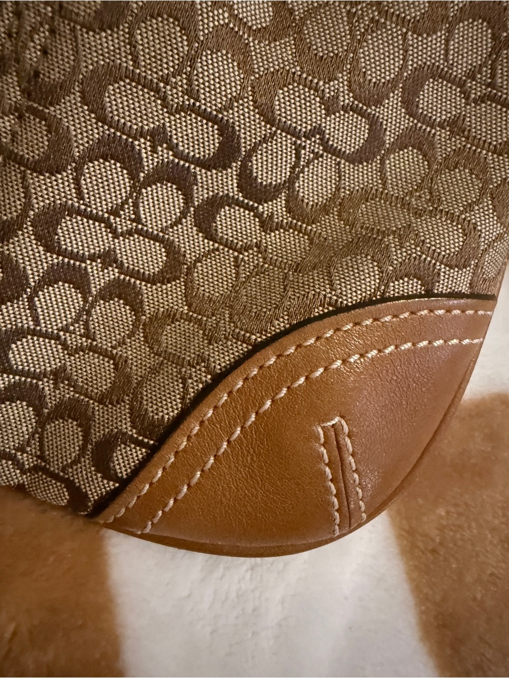 Coach Soho Signature Mini Drawstring Bucket Bag Wristlet Pouch RARE Vintage Y2K - Picture 14 of 16